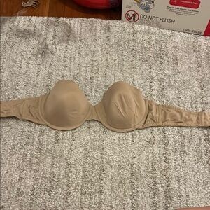 Maiden form Strapless nude bra 38c LIGHTLY USED